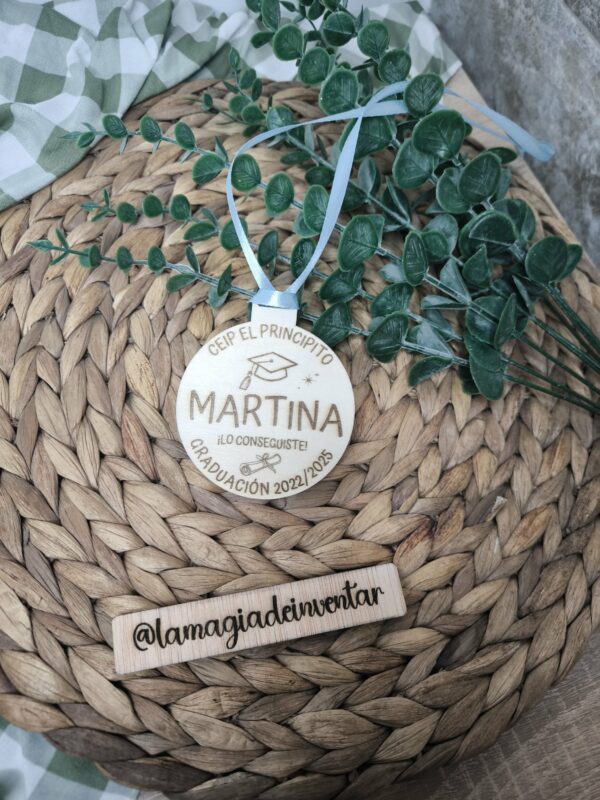 Medallas fin de curso madera - Imagen 4